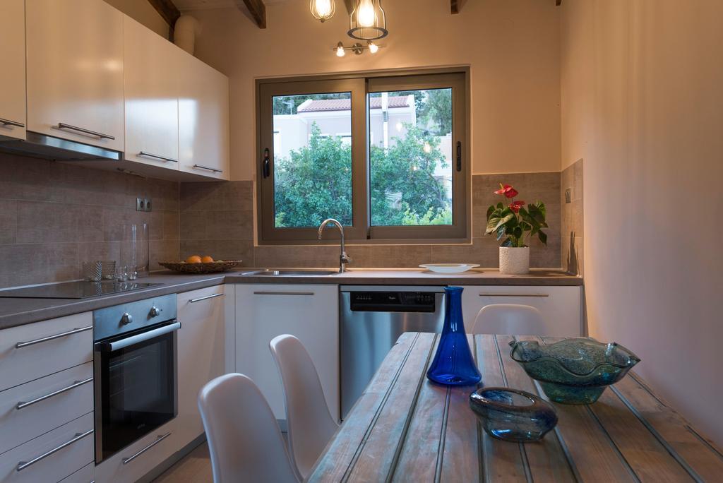Rea'S Sea House Villa Kato Galatas Ngoại thất bức ảnh